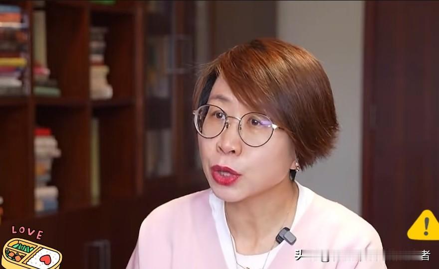 北大赵宏教授这事儿，真是让人看着五味杂陈。本来是镀金归来的学术大拿，满肚子西