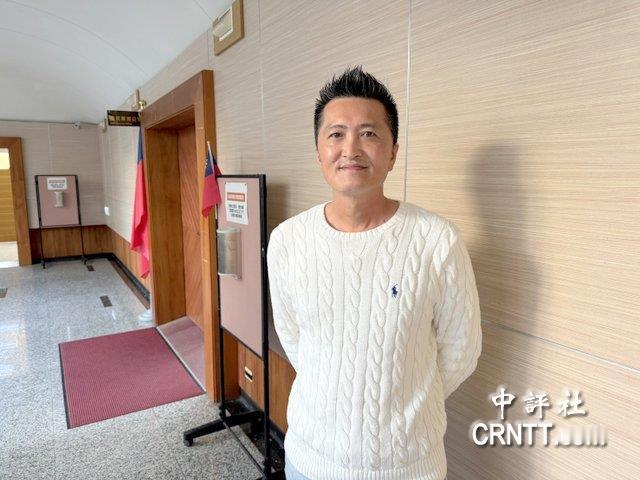 蓝营议员：民进党绿故意把柯志恩民调做很低，有用意2026高雄市长选战由蓝委柯志