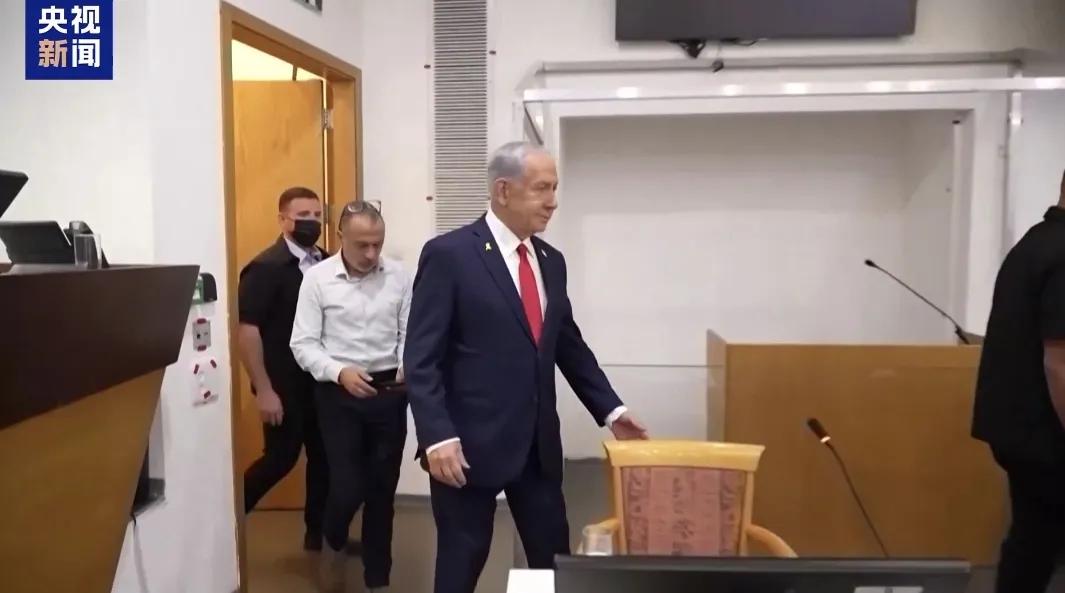 战事一消停，内塔就要受审！难怪这家伙这么喜欢战争据央视新闻客户端，12月1