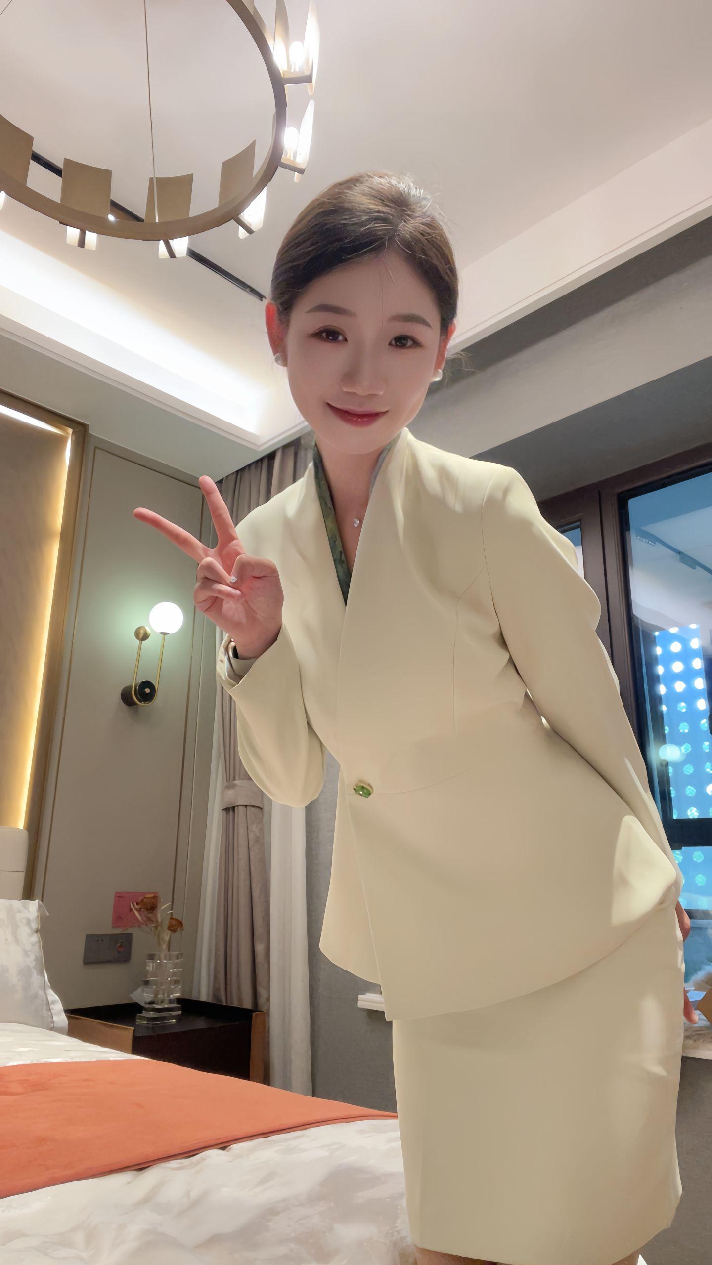 职业套装定制旗袍
