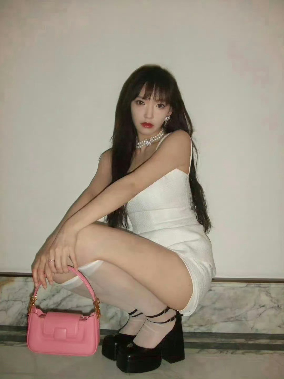 程潇[捂眼睛]​​​
