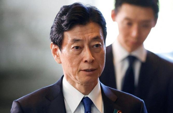 丢人丢到家了！日媒自己先憋不住开骂——西村康稔好歹是自民党四大核心，三十年老政客