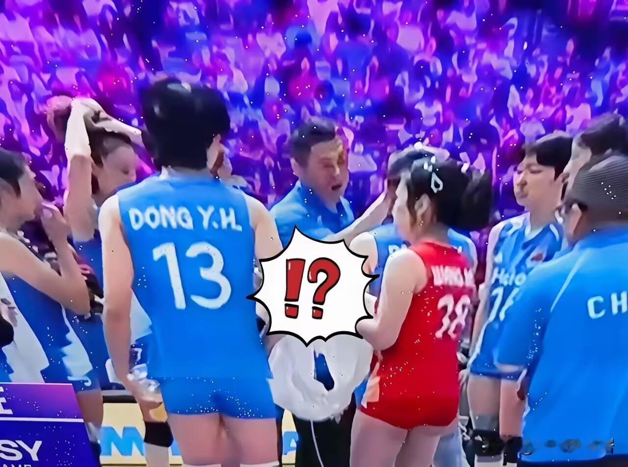 这一幕，比输球更刺眼。当第四局比分定格在24比26，香港启德体艺馆的空气凝固了