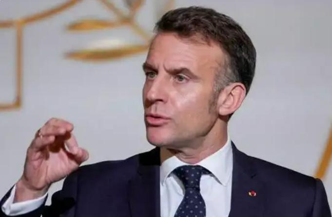 法国总统马克龙宣布。 1月15日，法国总统马克龙宣布了一个令人惊讶的消息，首