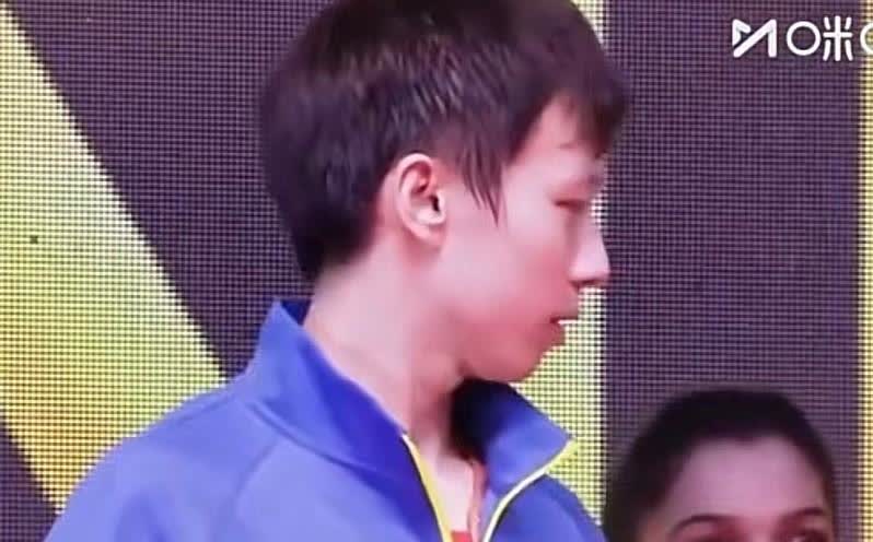 北京大满贯五对男双没有林高远。如果说因为林高远年龄大。周启豪也不小了。高远可