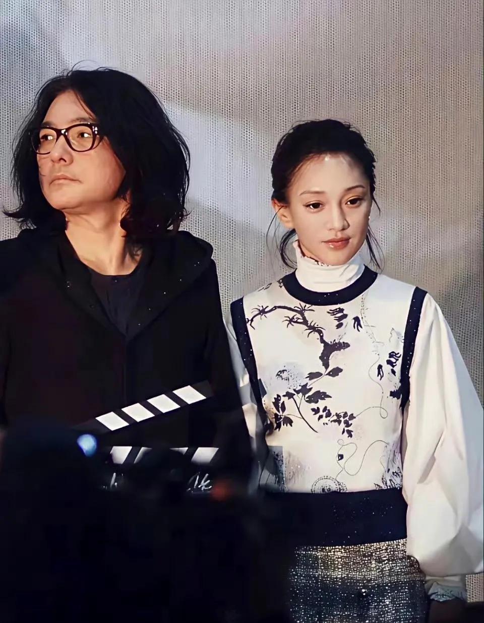 假如周迅再高上10公分，全世界都将属于她，陈凯歌说的一点没错！陈凯歌曾经这样