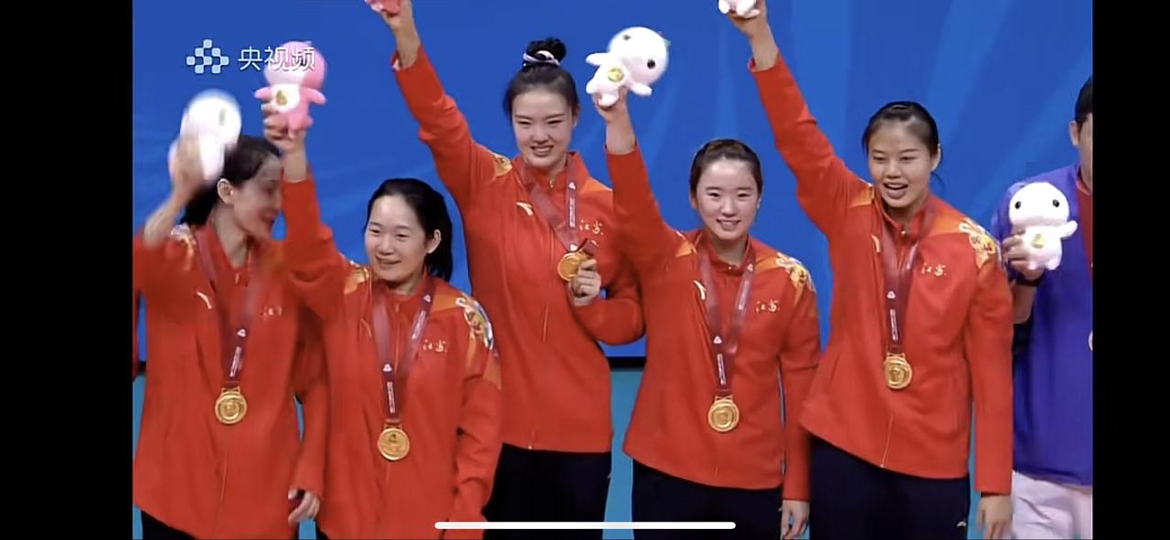 全运会女排决赛比赛已经结束了，女排超级联赛马上就要开始。期待丁霞、张常宁、刁琳