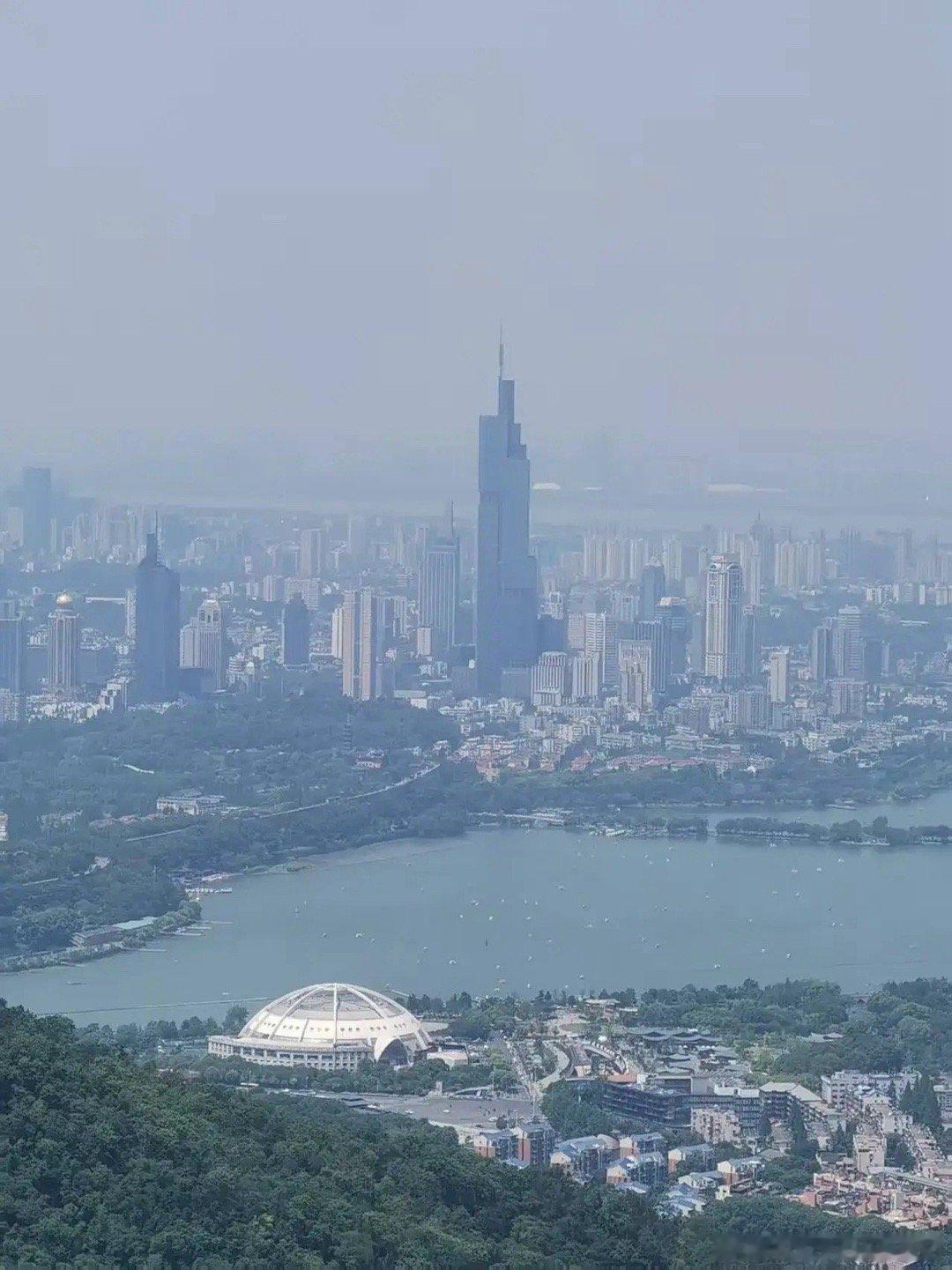 交易模式固定之后，每天就非常无聊，因为只有重复。交易只要没有预测，分析，意想，那