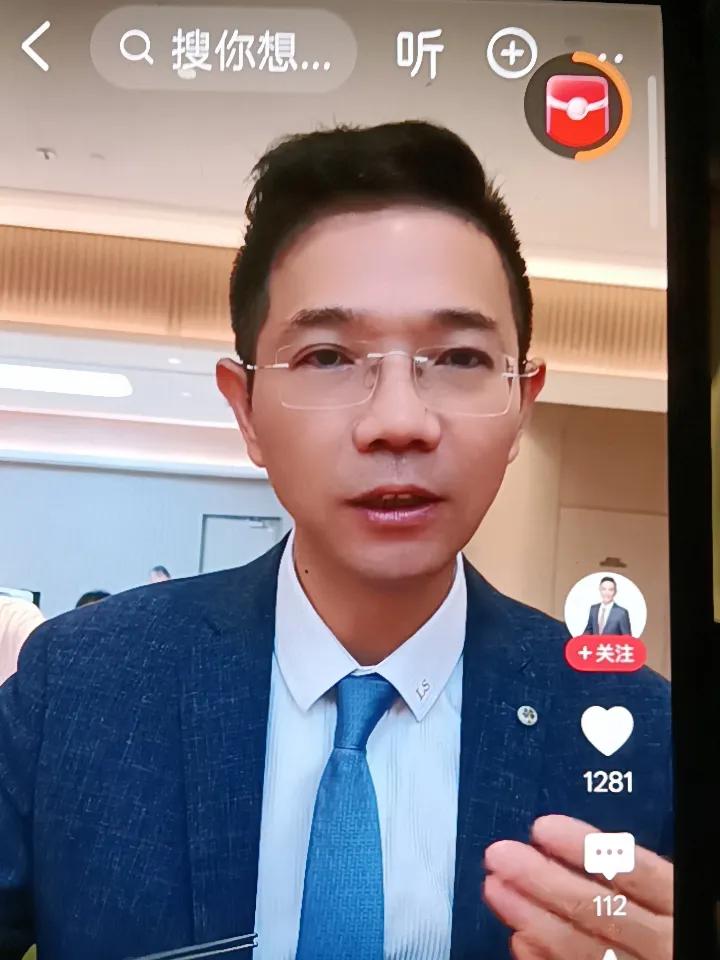李圣律师又做又出作品了。他的口头禅，走到哪里就是哪里请用膳。他现在又到山东潍坊，