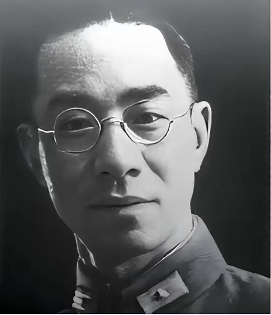 1949年北平特务集体起义，打开金库后，连解放军都惊呆了！牵头这场起义的不是别人
