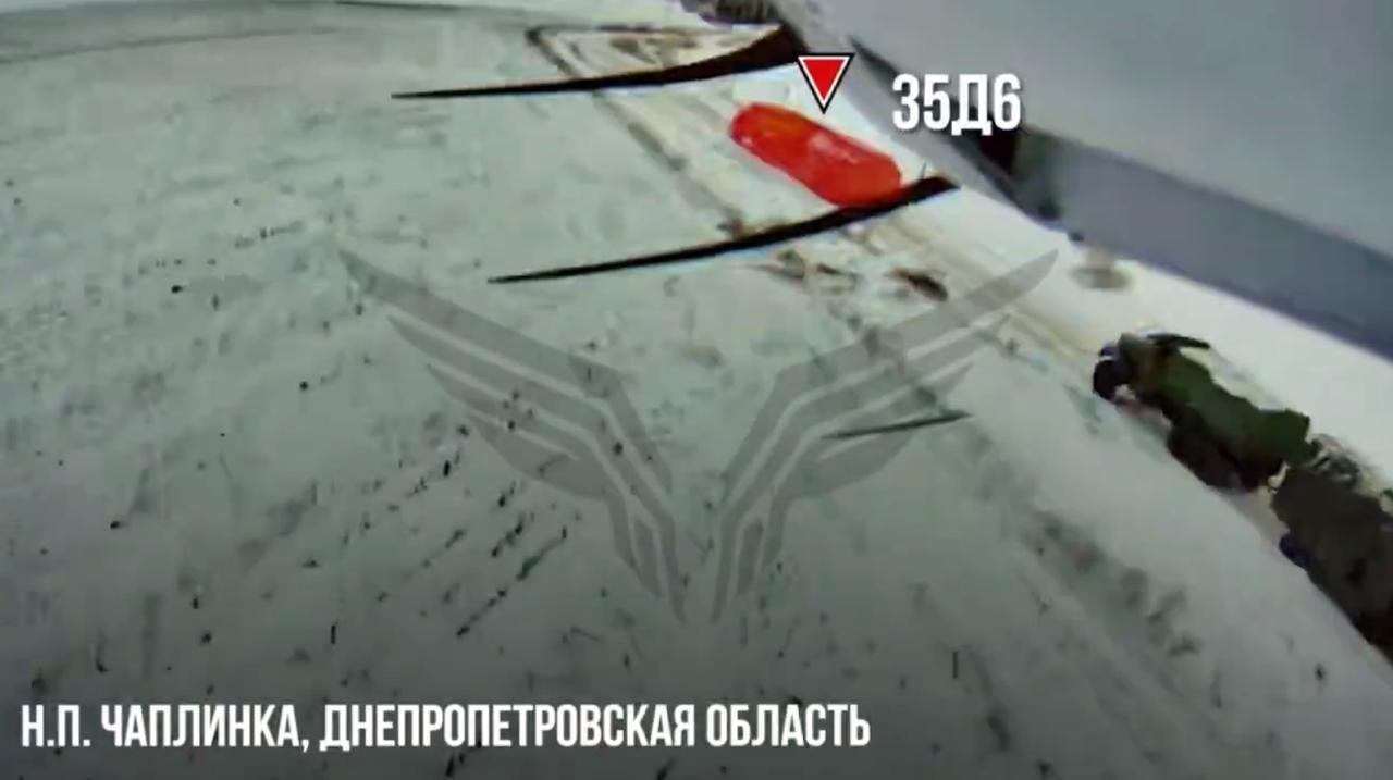 俄军“卢比孔”无人机部队发射的星链制导自杀式无人机，炸毁了乌克兰军队14套高价值