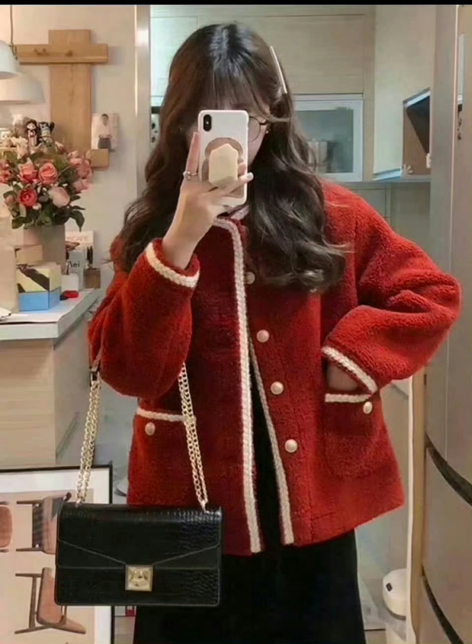 兴趣创作计划时尚篇🍁秋冬氛围感王炸！妍莉芬红黑套装让我每天都想穿出门翻遍衣