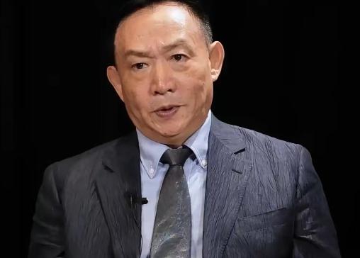 财政部这一刀，捅穿了中国富豪藏钱二十年的最后一堵墙。 7月24日，财政部和税