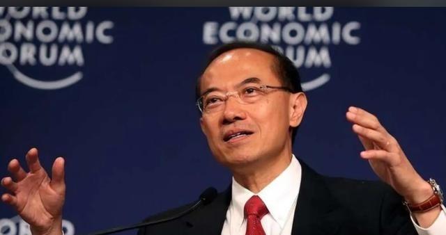 新加坡前外长杨荣文预测：中国在美国头上套了个“紧箍咒”；台海近期内不会爆发战争，