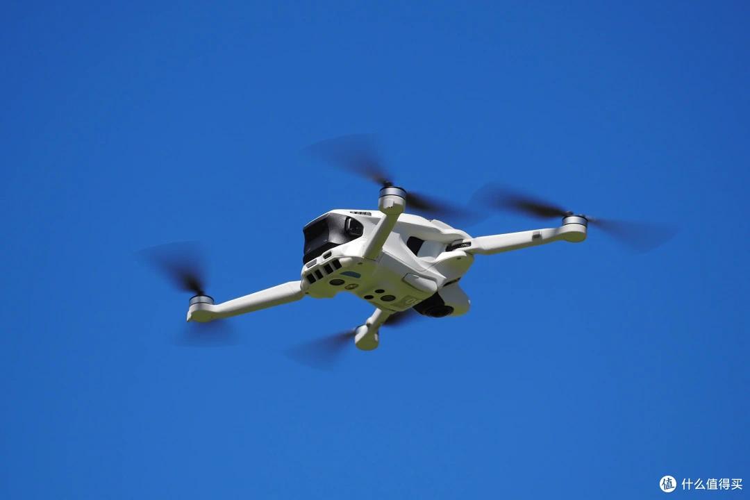 莫斯科这次可真是遭遇了一场“无人机风暴”。2月14-15日，大量乌克兰无人机