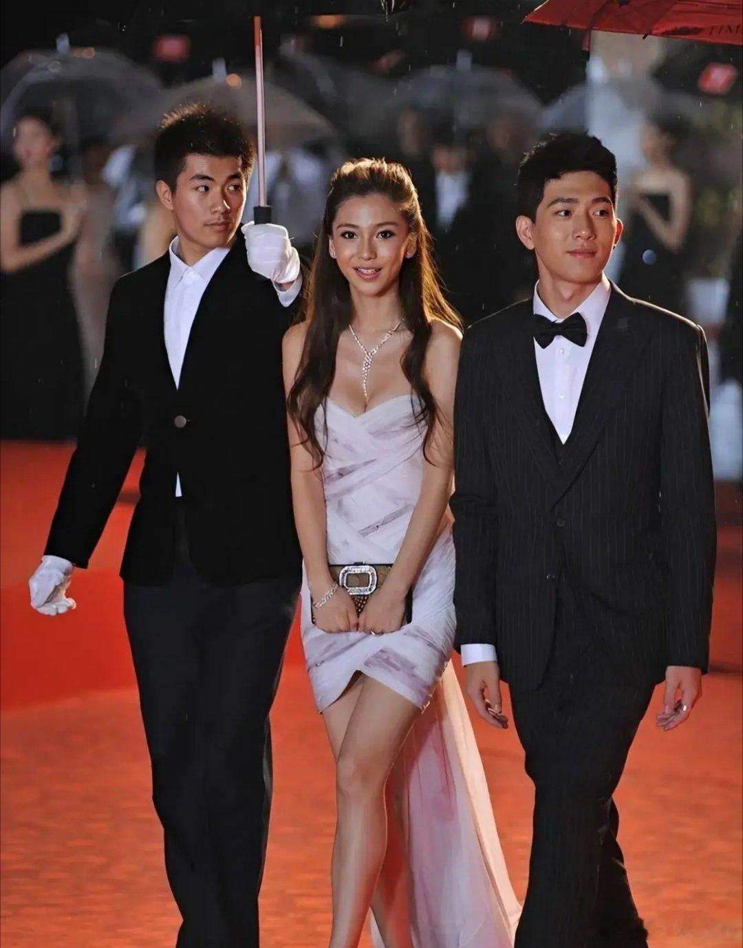 网友：这老婆要是娶到手，不宠上天都说不过去