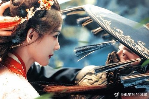 让你证明没让你亲嘴谁懂啊！离十六盯着宋一梦的眼神拉丝，下一秒就捂嘴亲亲，这眼神