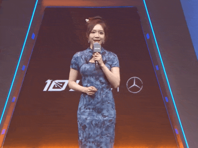 极品的余霜阿姨​​​