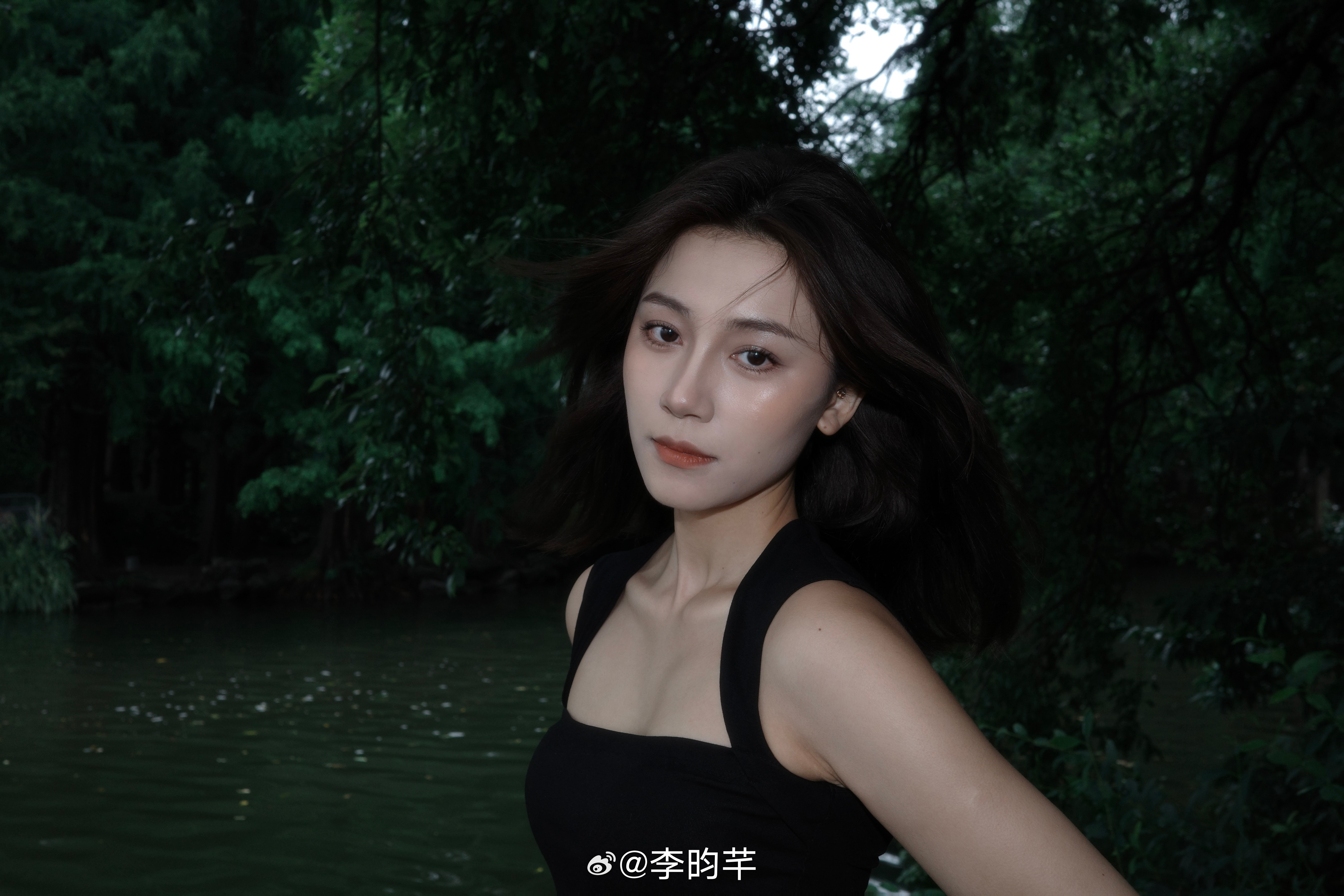 像一阵细雨洒落我心底