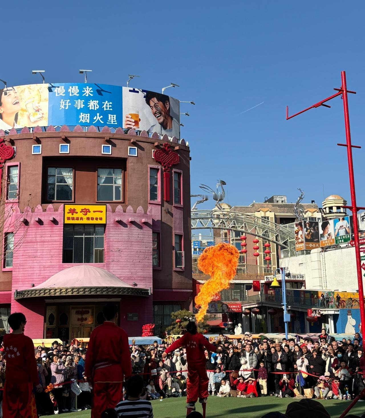我的孩子问了我一个很有深度的问题，孩子说，将来长大了，想要啃老，问我让不让啃？