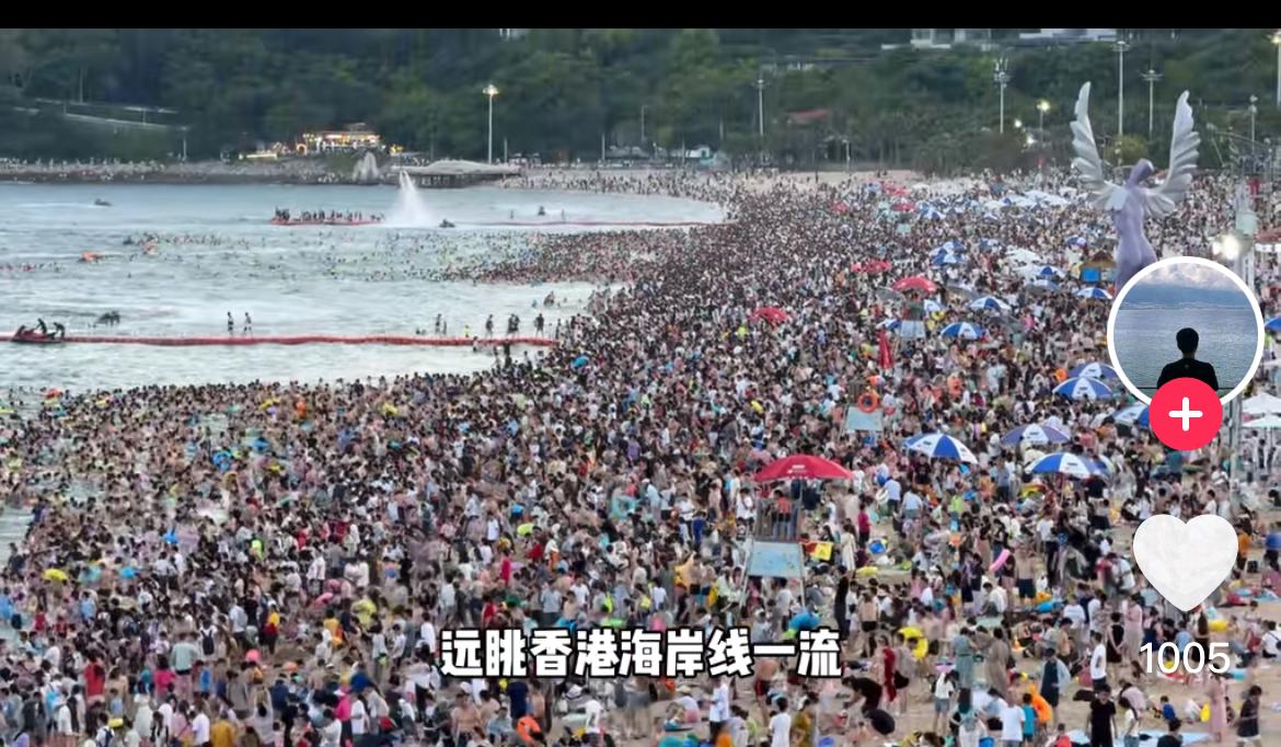 深圳大梅沙下饺子，真的密集恐惧症要犯。这个海滩水不干净，沙子也不细，体验感并不好