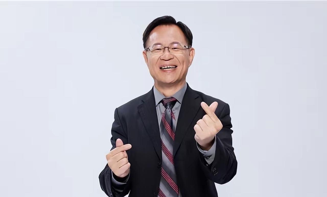 张启楷这次真的愤怒了！张启楷在赵少康的节目中敲桌子，怒批刘世芳与赖清德。张启