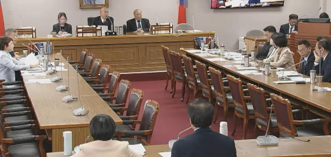 立院党团协商无共识韩国瑜：李贞秀立委身份予以尊重立院长韩国瑜今天（11日