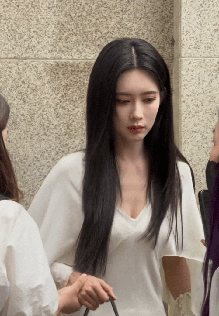 孟子义怎么美成这样了？