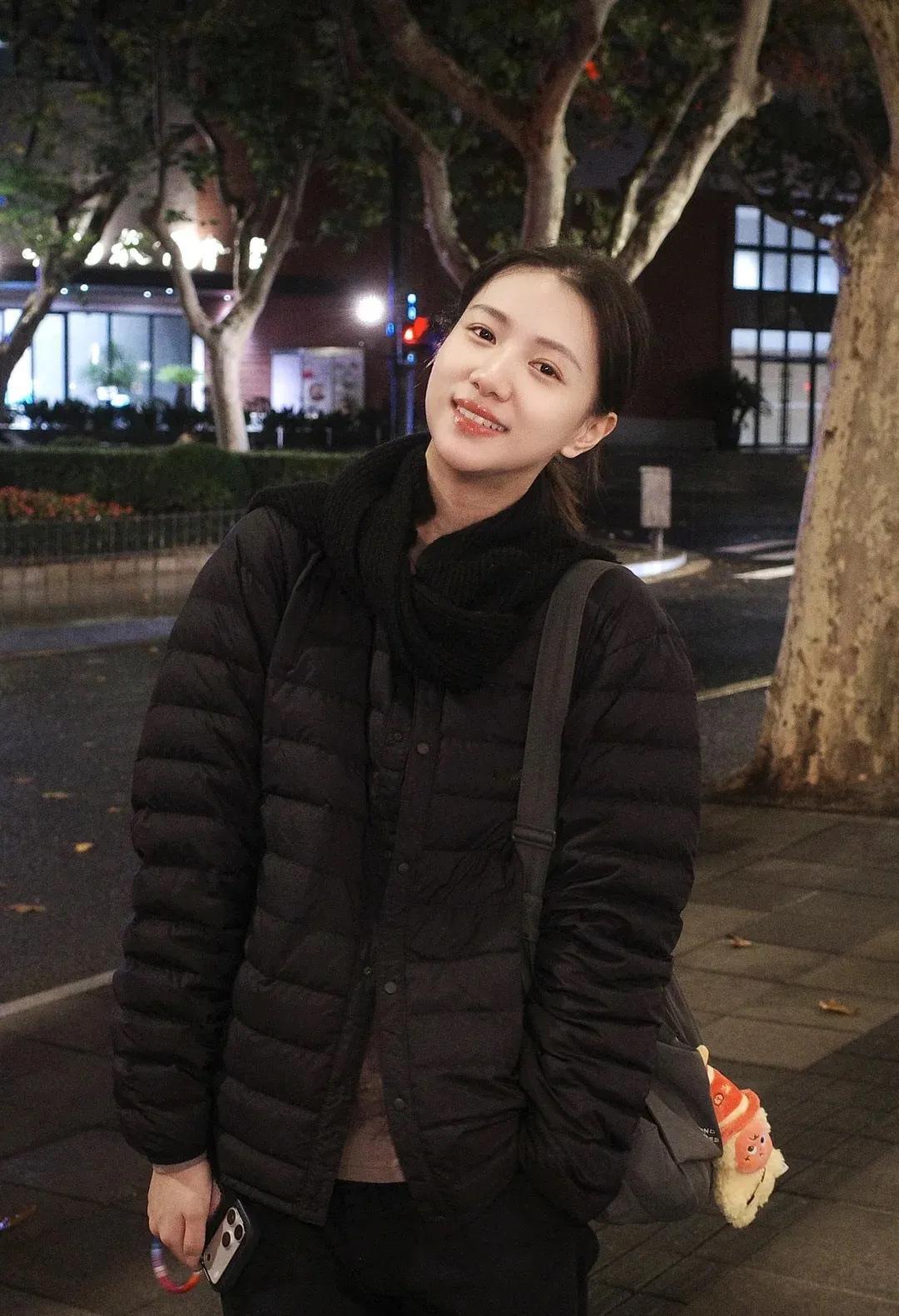 夜幕下的艺考生