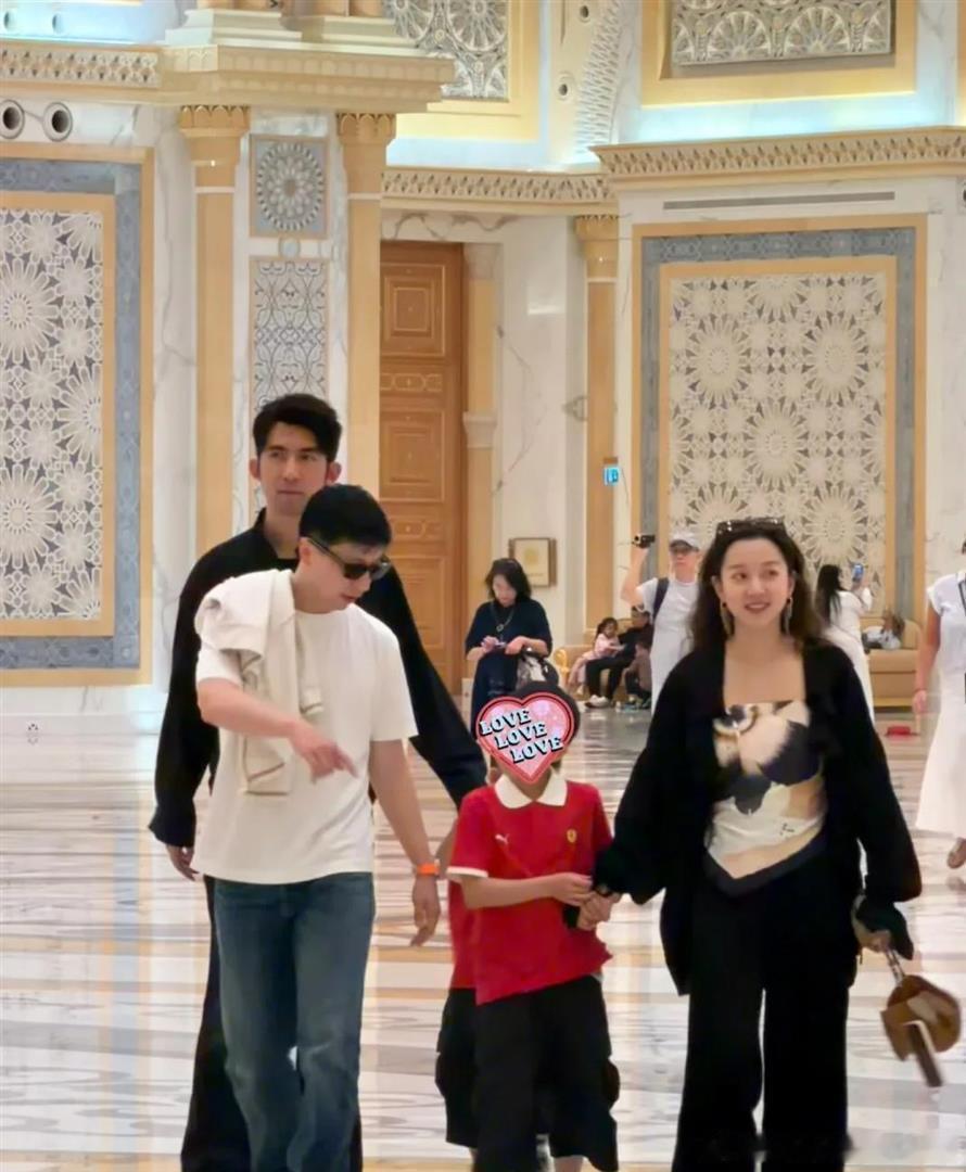 马龙：原以为有两个儿子已经足够幸福，没想到，如今幸福再度升级​​​