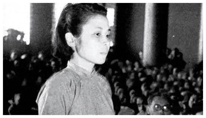 军统才女身怀六甲迎死刑，危急关头故人出手改写命运她叫王化琴，军统上尉，懂英