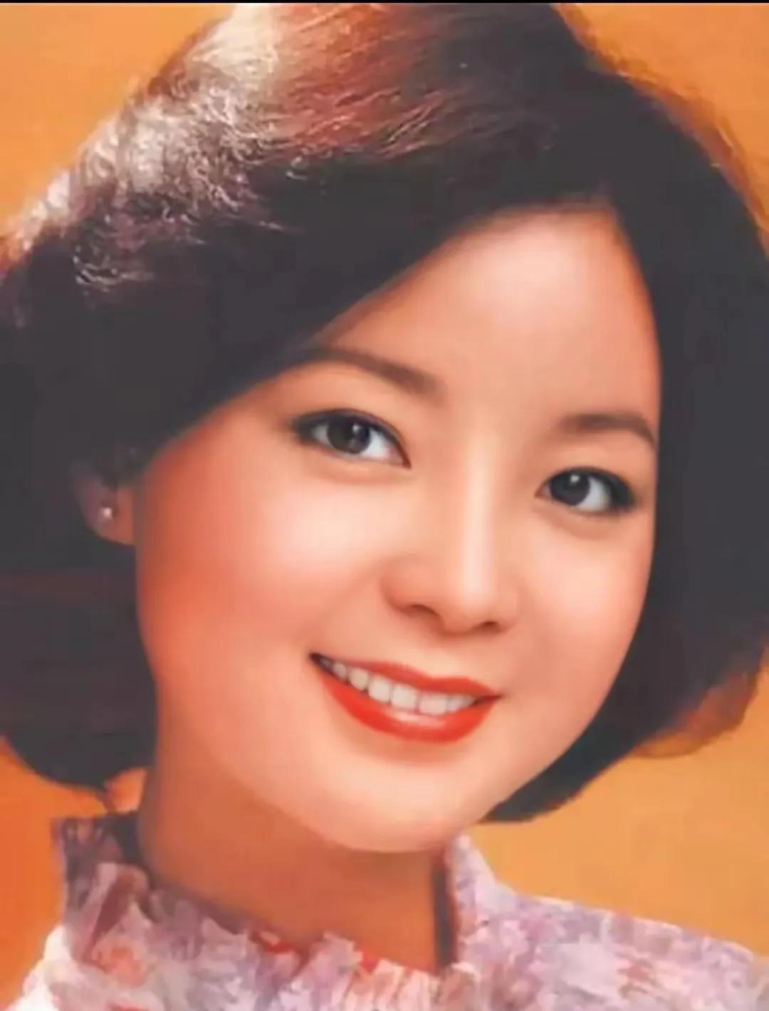 黄仁勋：首先是个中国人而后才是美籍华人。吴子嘉：我是高雄人，也是浙江人，更是中