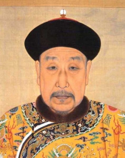1775年，太监向65岁的乾隆禀报：“主子，憞妃生了个小格格！”乾隆手一挥：“赏