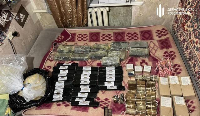 现实版“战争之王”！一名乌克兰军官曾在黑市上卖出过一枚便携式防空导弹，今年1月份