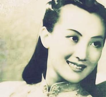 1929年，吴佩孚夫人的丫鬟翠香，十几岁时怀了老爷的孩子。为了避免闹出丑闻，吴夫