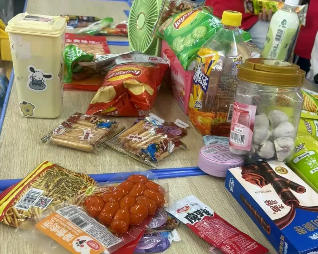 要不是看了家长给我发的截图，我都不知道，原来昨天看似圆满的六一活动，却在背后有着