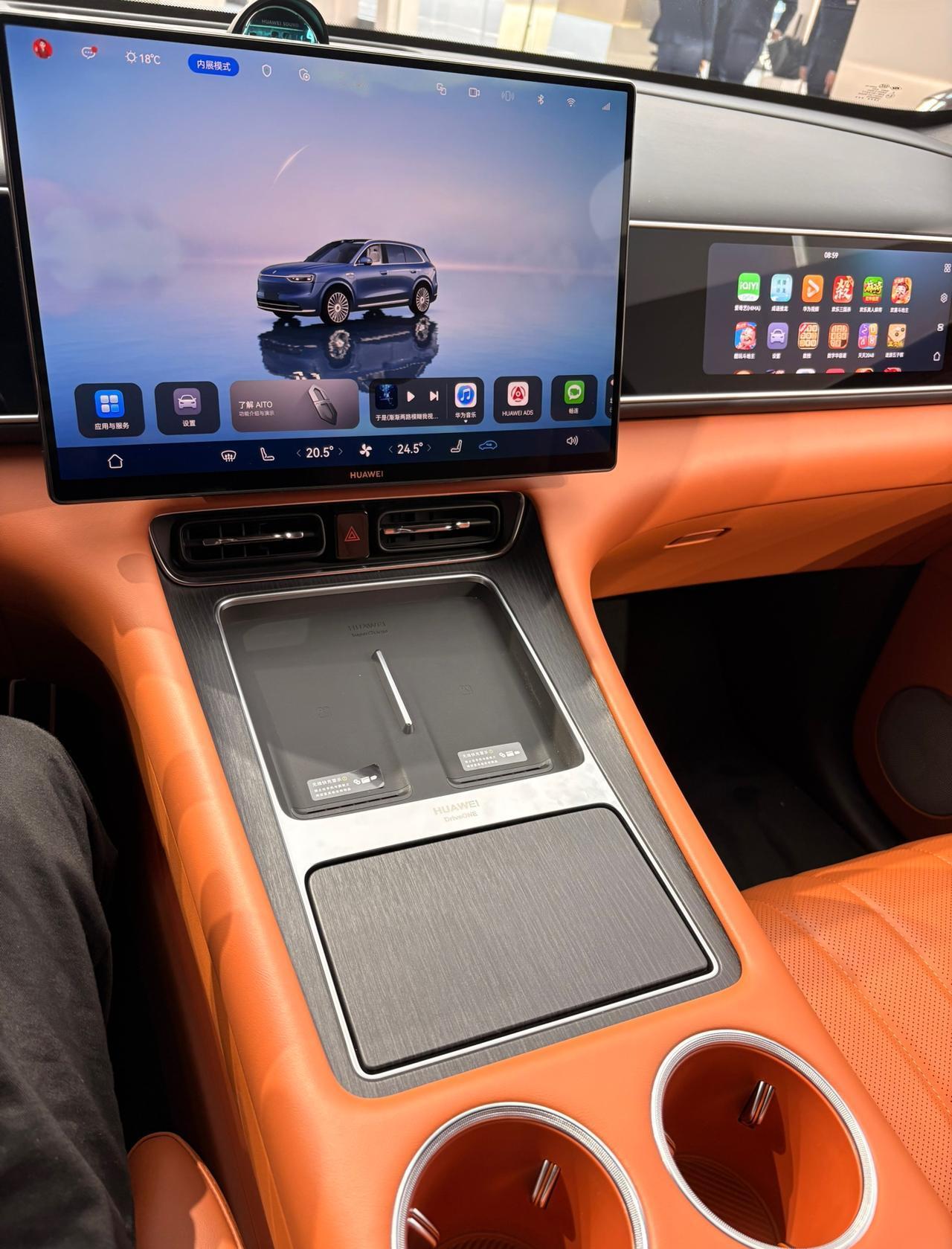 我曾经也是对新能源车，特别是对智能驾驶不屑一顾，认为那是啥东西啊？开车，还是一定