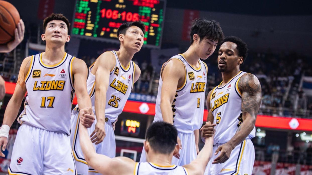 拒绝0-2!广厦3招阻击北京,CBA恶汉对付周琦,孙铭徽有1点改变