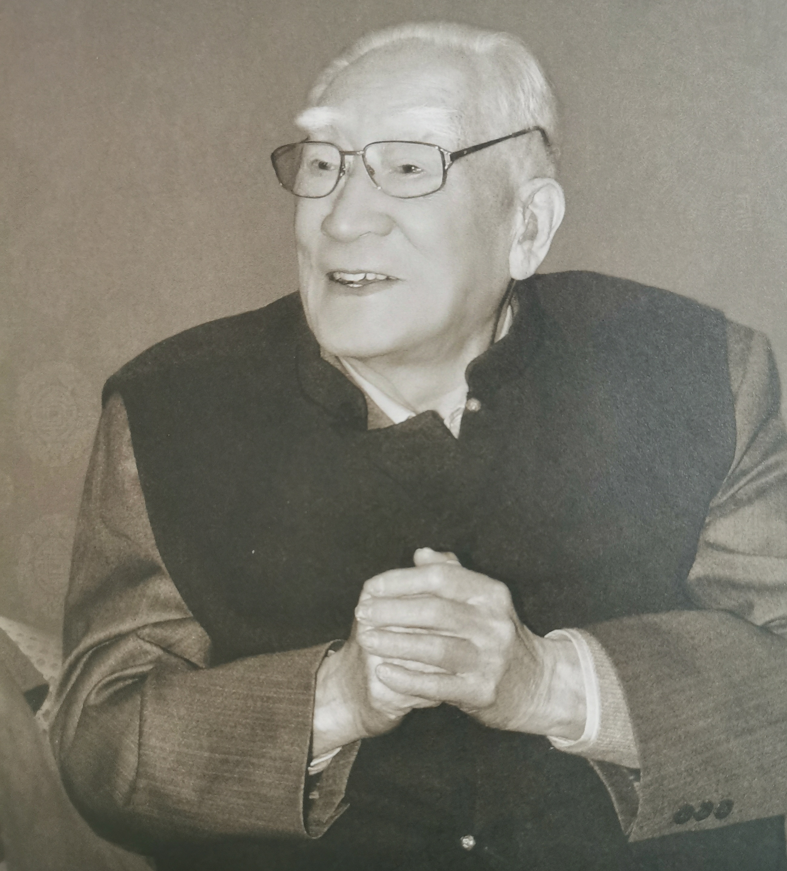 薄一波是开国元勋，八大元老之一，可惜没有军衔。他如果参与授衔，该评个什么军衔呢？