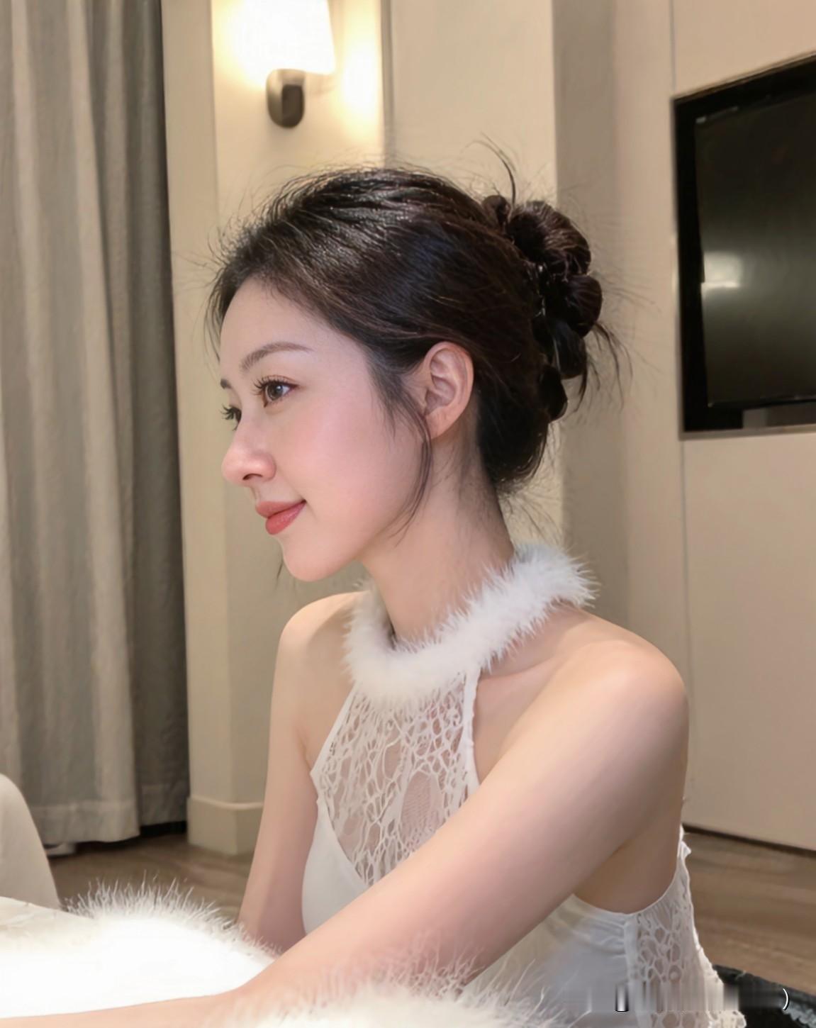 人再优秀，若对你视而不见，那光芒也照不进你的心房；钱再多，若心里没你，