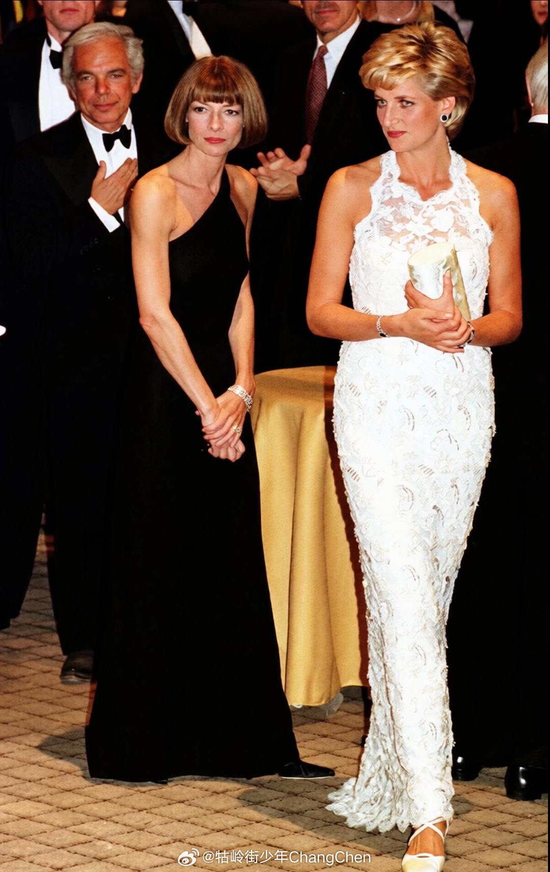 1996年，“穿普拉达的女王”与“人民的王妃”两位偶像《VOGUE》母版主编安