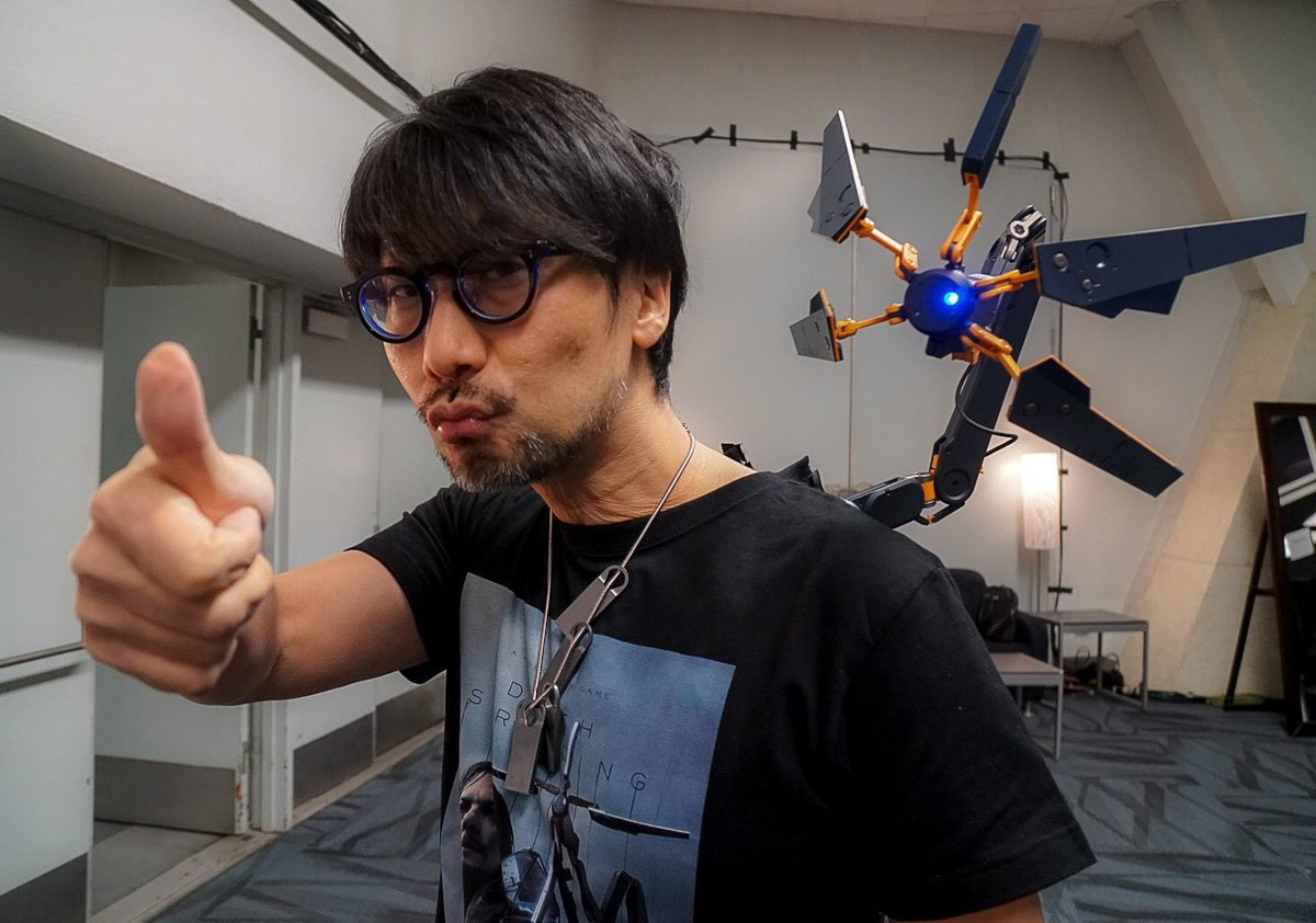 日本知名游戏制作人小岛秀夫，过去在科乐美（Konami）待了将近30年，一手打造