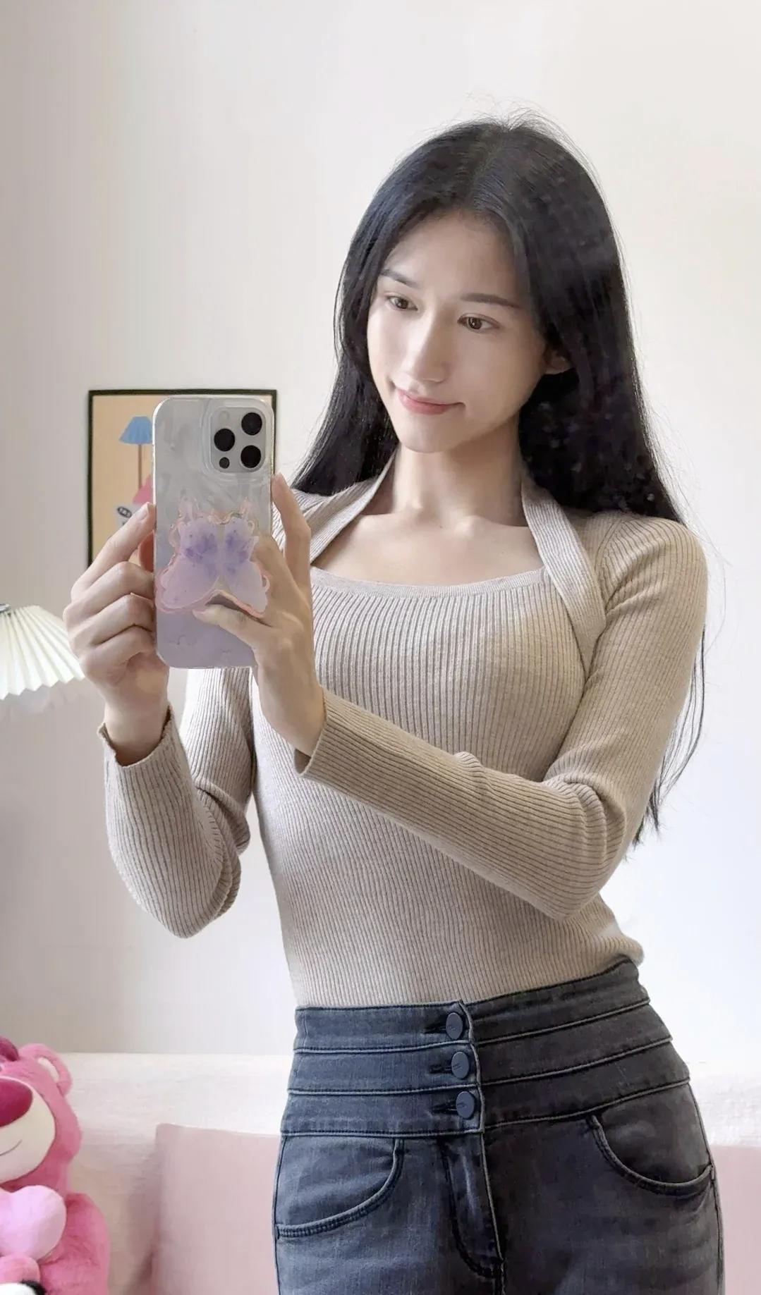 元气满满的一天，从自拍开始！📸✨