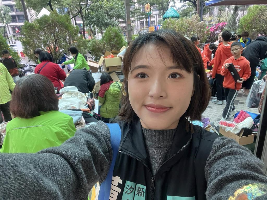 自柯文哲交保后民众党涌现退党潮，今天又有美女战将宣布脱党参选，成为两个月内第五位