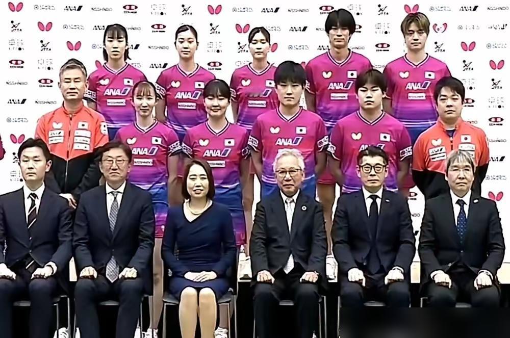 “你虽然是前辈，但你不守时，我讨厌你！”日本乒坛炸了，18岁的小将当着所有媒体