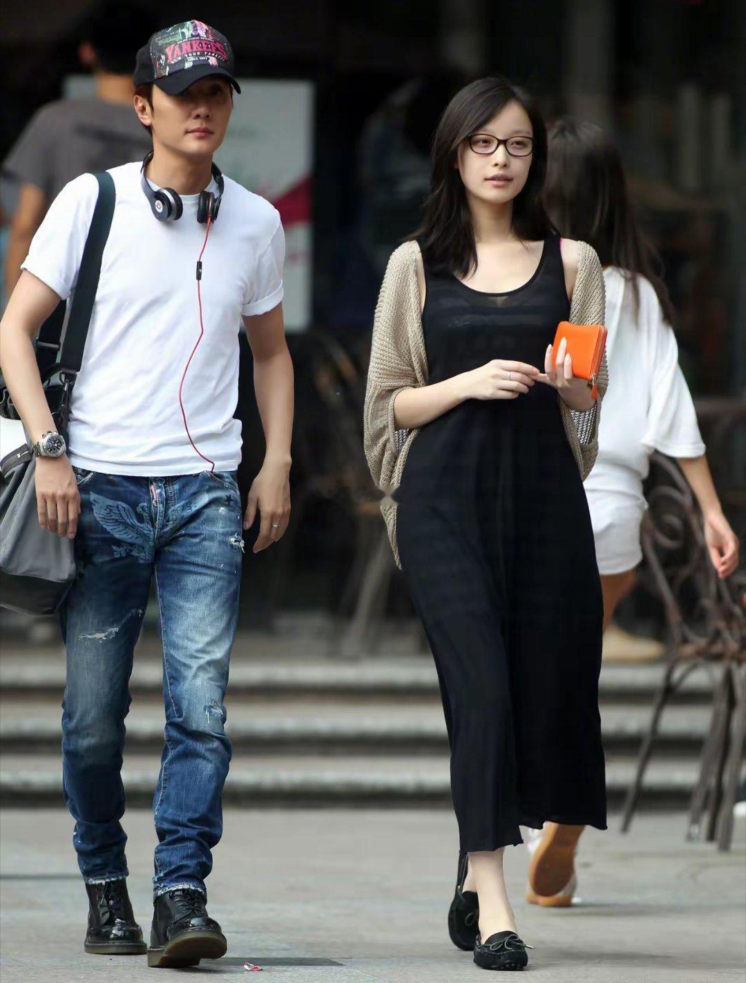 谁还记得这对？当年倪妮满脸胶原蛋白，冯绍峰帅的掉渣，郎才女貌真的好养眼啊