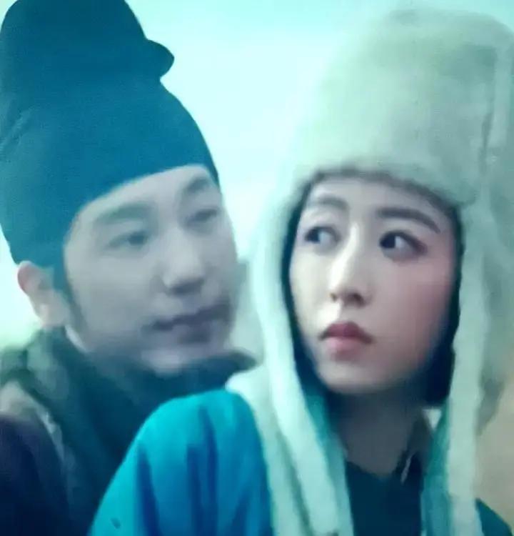 《太平年》刚播完，收视一路飙到8。央视一套开年大剧，43集从元旦放到元宵