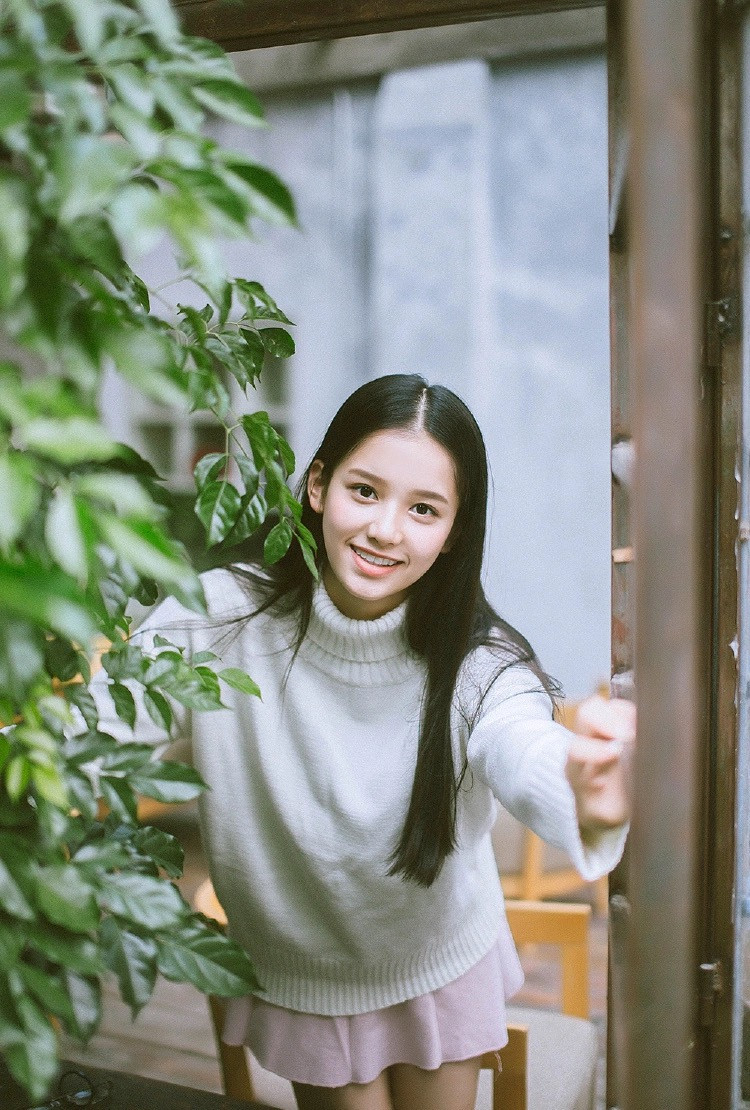 张婧仪十七岁时