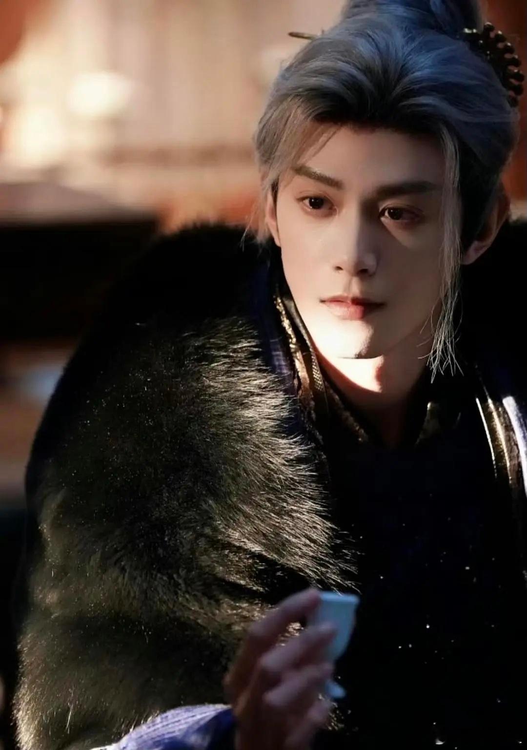 邓凯叔叔怎么回事？给我帅回来我要闹了