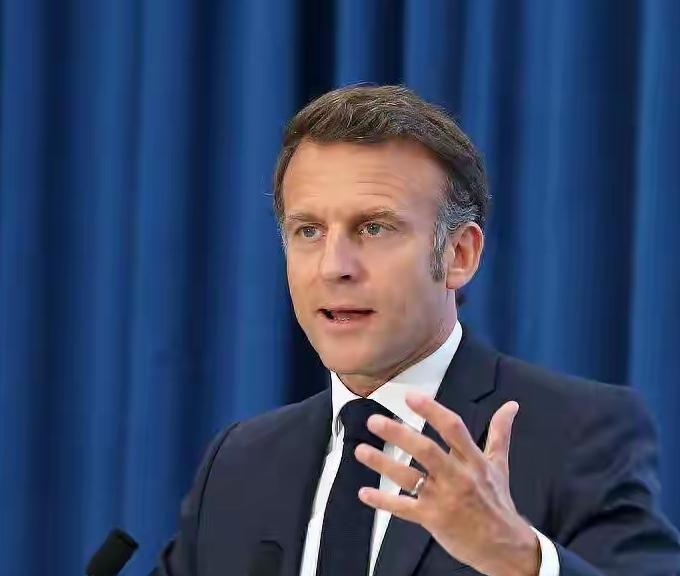 法国总统马克龙也不敢再为乌克兰出声了，因为要是没有美国的支持，这些欧洲国家根本不